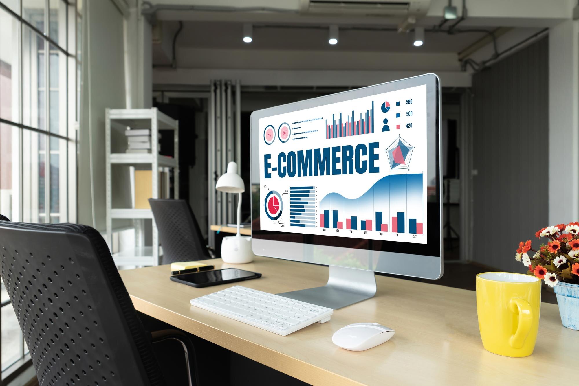 E-handel med grafiske data på dataskjerm i moderne kontor. WooCommerce på WordPress gir en fleksibel, brukervennlig nettbutikk med skreddersydde løsninger. Web Design AS tilbyr ekspertise og gratis konsultasjon for å optimalisere din netthandel.